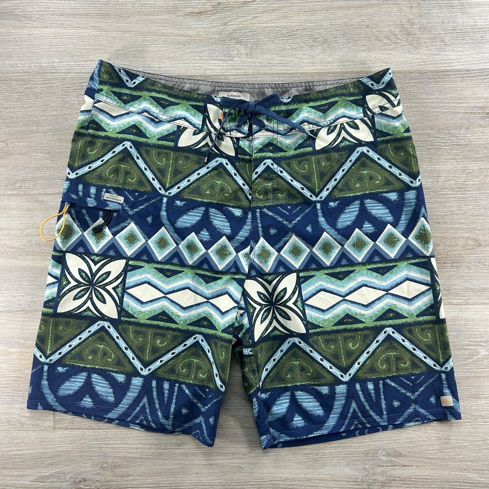 Quiksilver Waterman Collection Men's 36 Board Short Unlined Geometric Drawstring